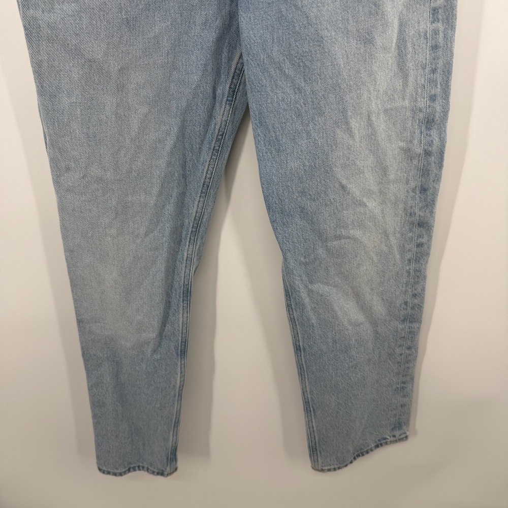 Agolde 90's Mid Rise Loose Fit Jeans in Snapshot - Picture 4 of 11